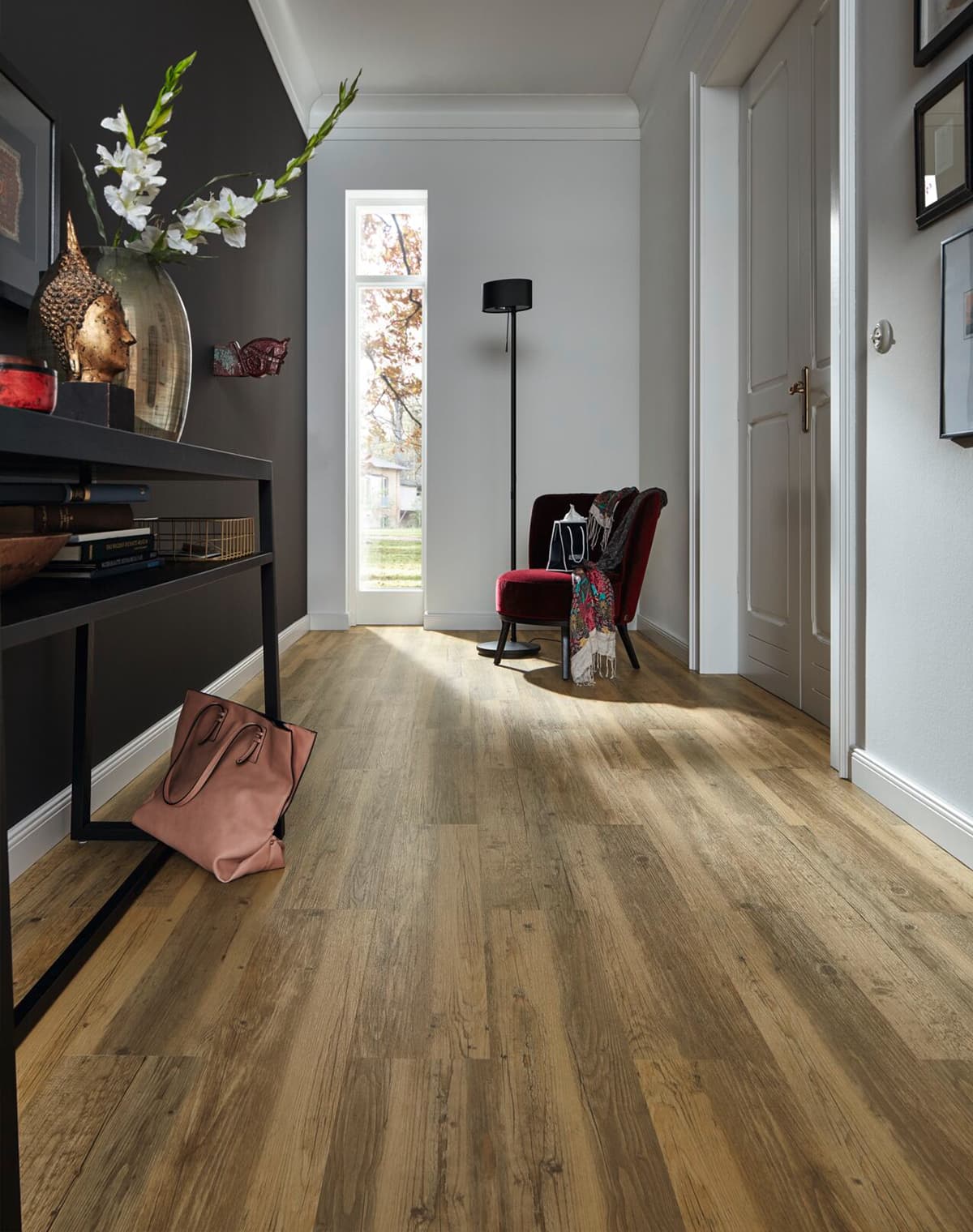 Vinylboden mit Holzoptik im Flur