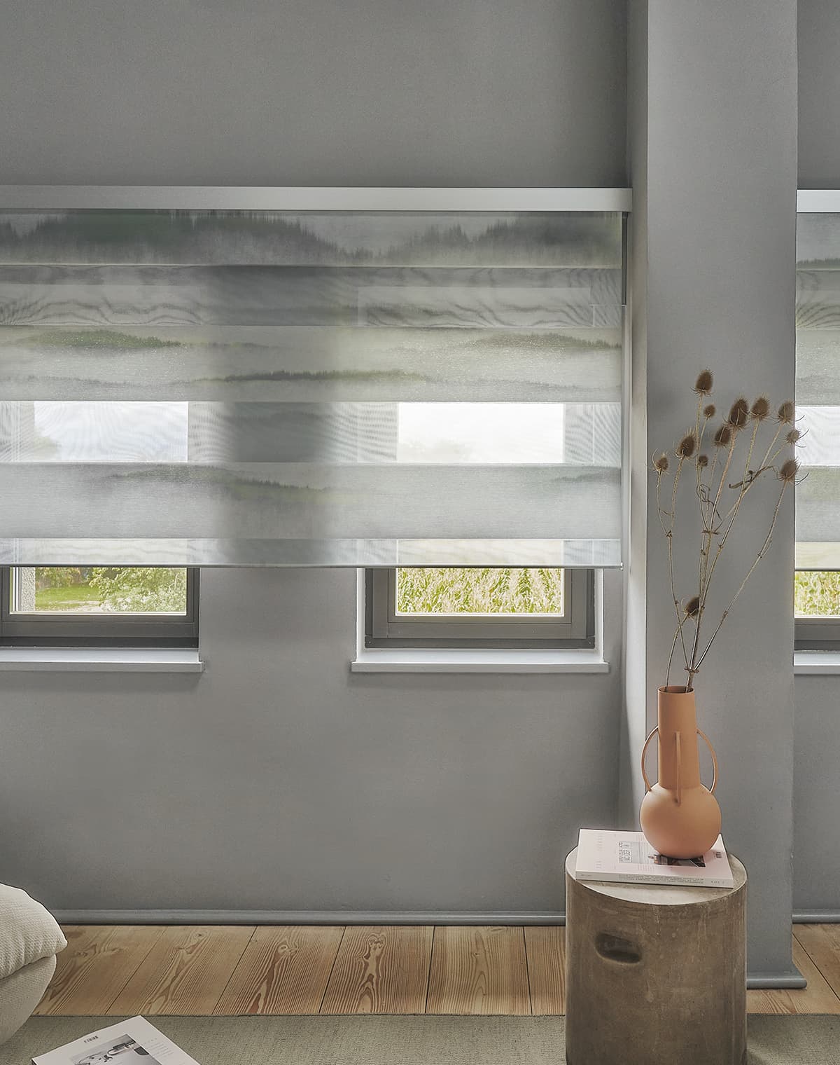 Doppelrollo am Fenster